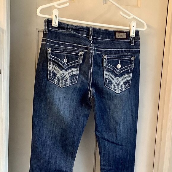 Earl Jeans Distressed Dark Wash Jeans Size 5 Jeweled + Embroidered - Picture 4 of 6